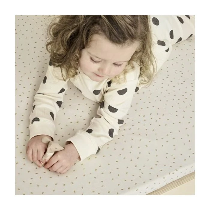 The Little Green Sheep Organic Cot & Cot Bed Fitted Sheet - Linen Rice 6 The Little Green Sheep Organic Cot & Cot Bed Fitted Sheet - Linen Rice - Image 4