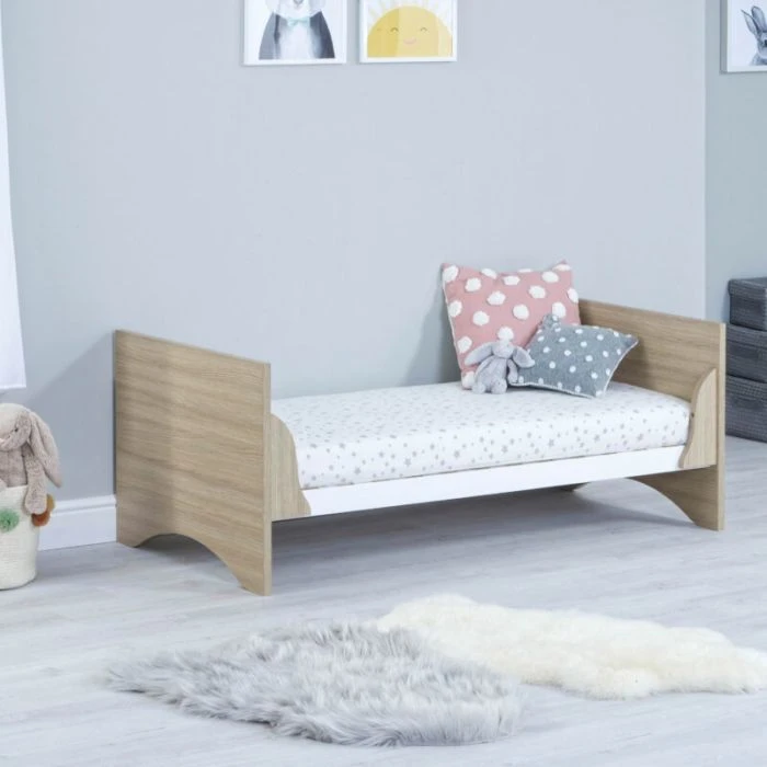 Babymore Veni Cot Bed - White Oak 5 Babymore Veni Cot Bed - White Oak - Image 3