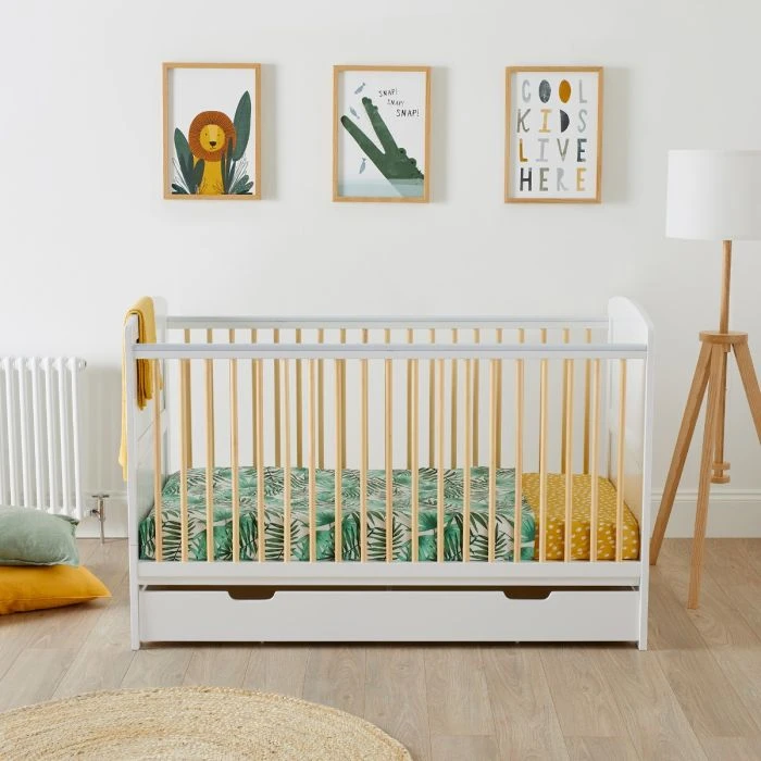 Ickle Bubba Coleby Scandi Classic Cot Bed, Under Drawer And Fibre Mattress - Scandi White 5 Ickle Bubba Coleby Scandi Classic Cot Bed, Under Drawer And Fibre Mattress - Scandi White - Image 3