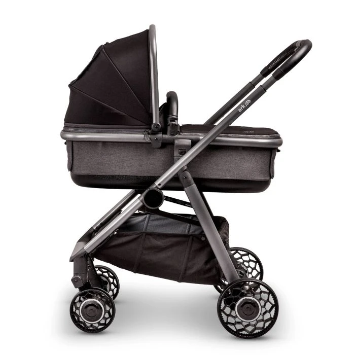 Ark Pushchair & Carrycot Black 4 Ark Pushchair & Carrycot Black - Image 2
