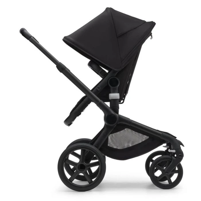 Bugaboo Fox 5 Complete Pushchair With Cybex Cloud T I-Size Car Seat And Base Bundle - Black/Midnight Black 11 Bugaboo Fox 5 Complete Pushchair With Cybex Cloud T I-Size Car Seat And Base Bundle - Black/Midnight Black - Image 9