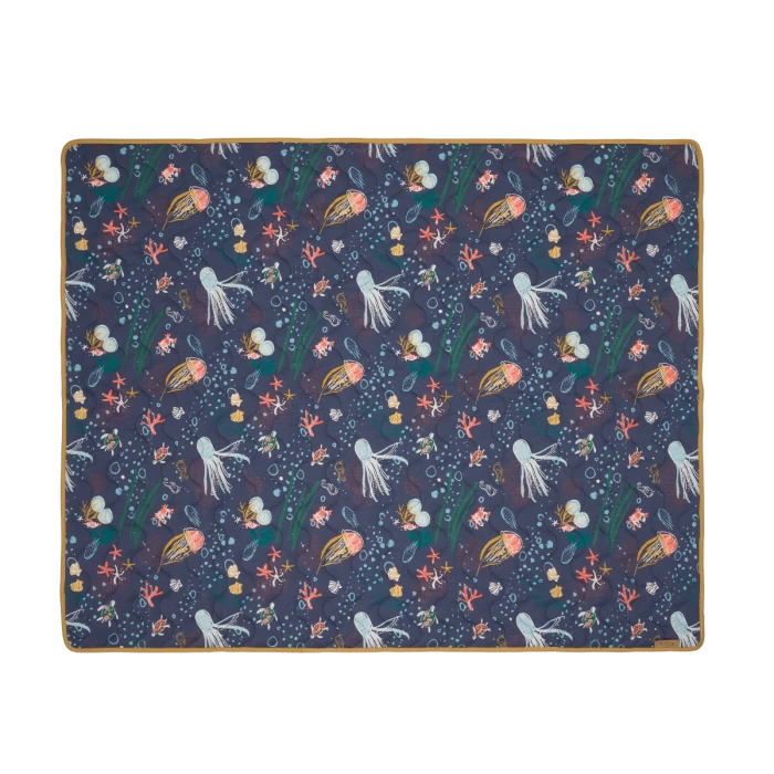 Tutti Bambini Cot Bed Coverlet - Our Planet 4 Tutti Bambini Cot Bed Coverlet - Our Planet - Image 2