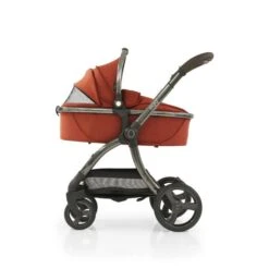 Egg2 Luxury Shell I-SIZE Bundle - Paprika -Baby Products Store egg2 paprika side view carrycot on chassis ventilation