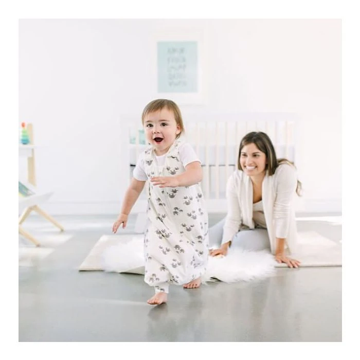 Ergobaby On The Move Sleep Bag Size L 0.5 Tog - Elephant 5 Ergobaby On The Move Sleep Bag Size L 0.5 Tog - Elephant - Image 3