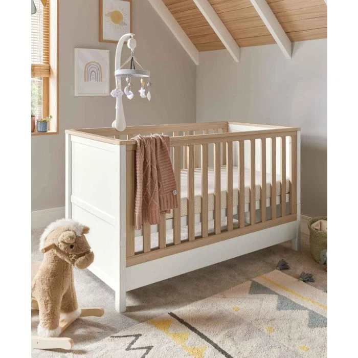 Mamas & Papas Harwell 3 Piece Cot Bed Range - White/Oak 4 Mamas & Papas Harwell 3 Piece Cot Bed Range - White/Oak - Image 2