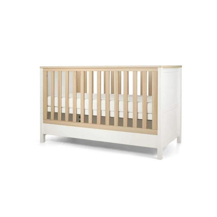 Mamas & Papas Harwell 3 Piece Cot Bed Range - White/Oak 9 Mamas & Papas Harwell 3 Piece Cot Bed Range - White/Oak - Image 7