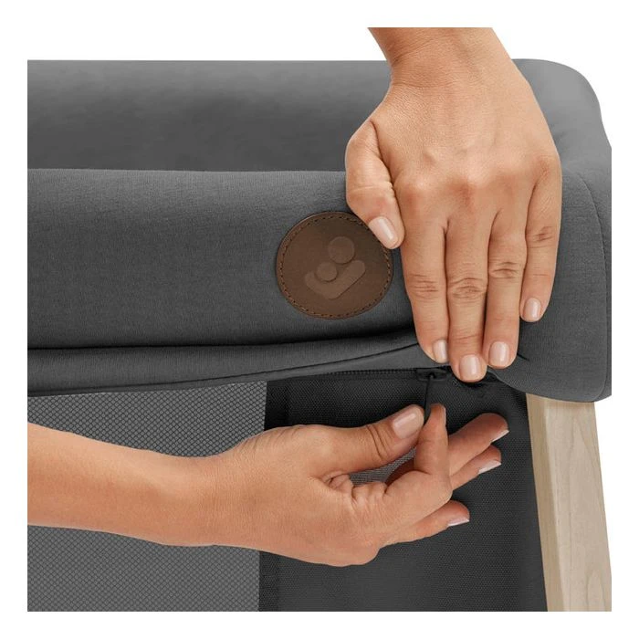 Maxi-Cosi Maxi Cosi Iris Compact Travel Cot - Beyond Graphite 8 Maxi-Cosi Maxi Cosi Iris Compact Travel Cot - Beyond Graphite - Image 6
