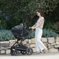 Nuna PIPA Next Infant Car Seat - Caviar -Baby Products Store nuna 05152023 gl mixxnext 6605 1100x1100 web