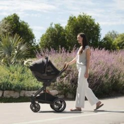 Nuna PIPA Next Infant Car Seat - Caviar -Baby Products Store nuna 05152023 gl mixxnext 6674 1100x1100 web