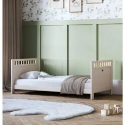 Silver Cross Seville Cot Bed - Cashmere Oak -Baby Products Store seville convertible cot to toddler bed 03