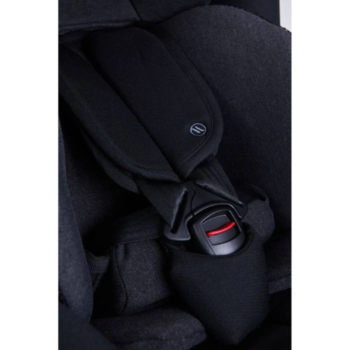 Avionaut Sky 2.0 R129 Car Seat - Black 9 Avionaut Sky 2.0 R129 Car Seat - Black - Image 7