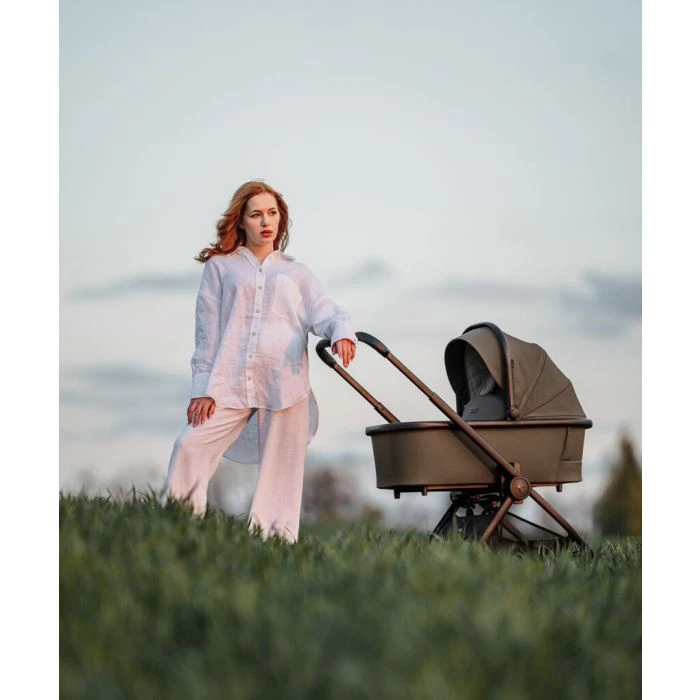 Venicci Tinum Edge 3in1 Pushchair - Moss 4 Venicci Tinum Edge 3in1 Pushchair - Moss - Image 2